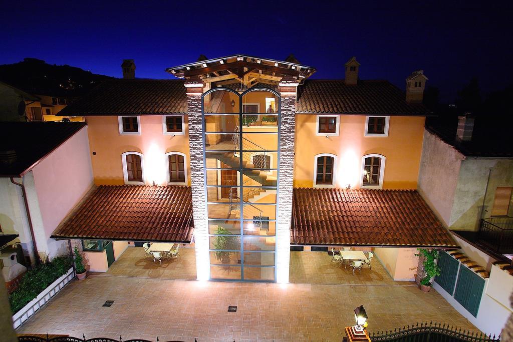 Residenze L'Uncinaia Holiday House Perugia Oda fotoğraf