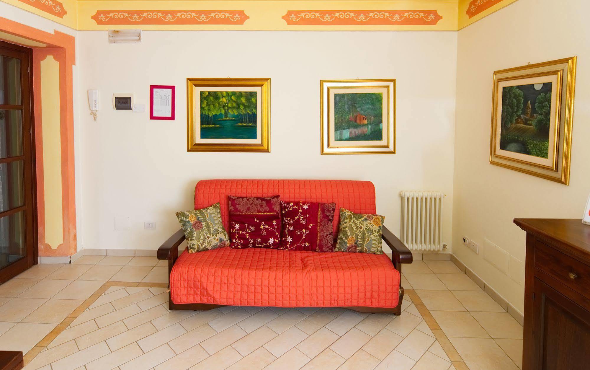 Residenze L'Uncinaia Holiday House Perugia Dış mekan fotoğraf